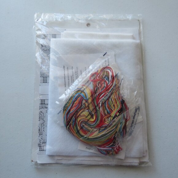 Holiday Minis Mary Engelbreit Bucilla 30 Value Pack Kit #86138, 2008 - Picture 7 of 10